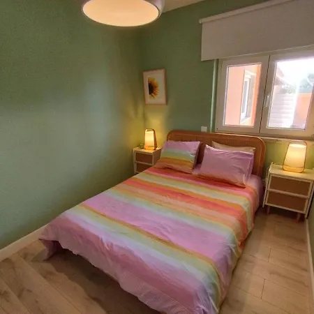 Semesterbostad Sunset House