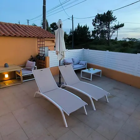 Sunset House Semesterbostad *