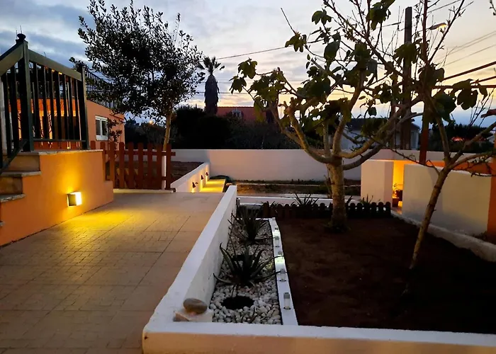 Sunset House Sao Juliao (Lisbon)