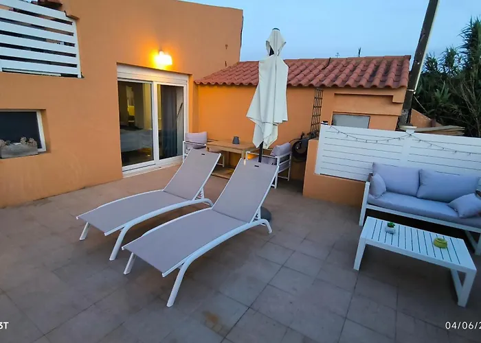 Sunset House